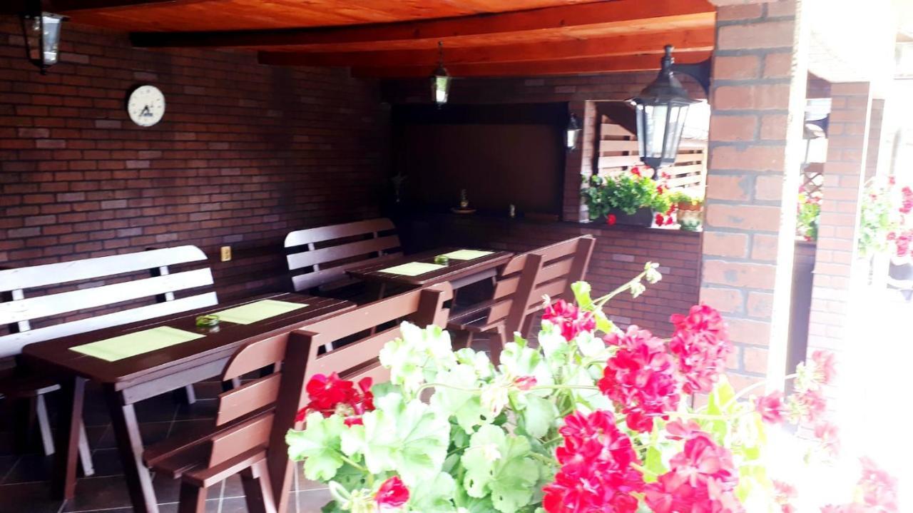 Hotel Silva House à Deva Extérieur photo