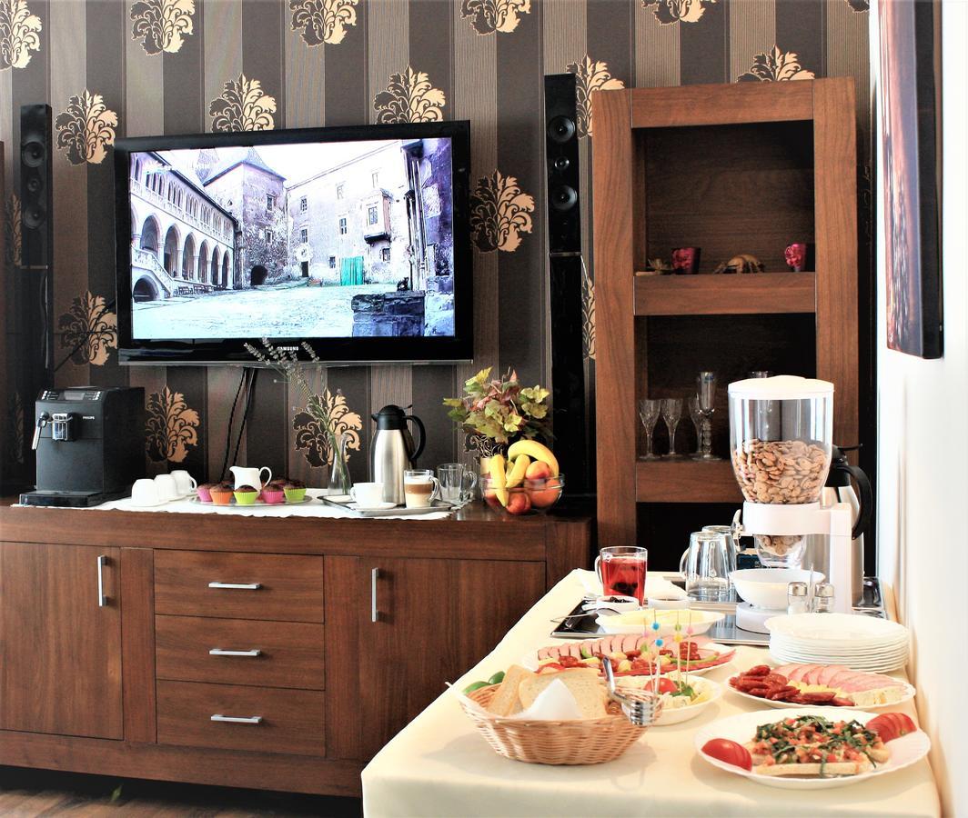 Hotel Silva House à Deva Extérieur photo